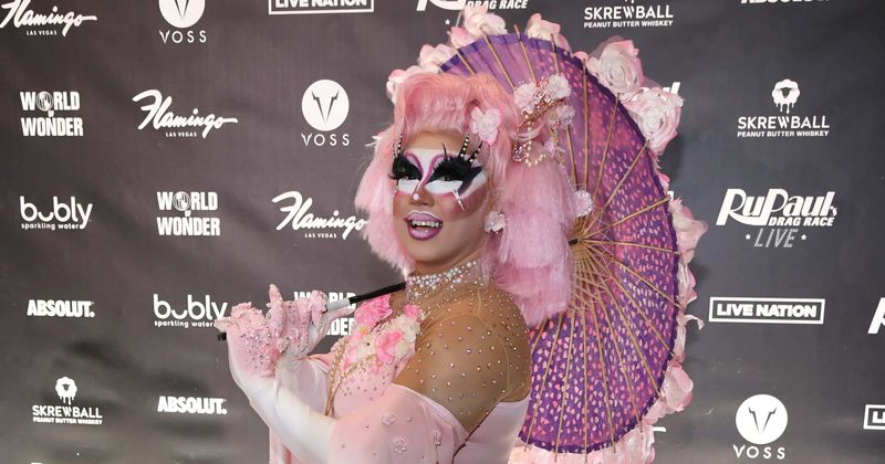 12ª temporada de 'RuPaul's Drag Race': Rock M Sakura revela um passado doloroso, os fãs dizem 'devemos protegê-la' a todo custo
