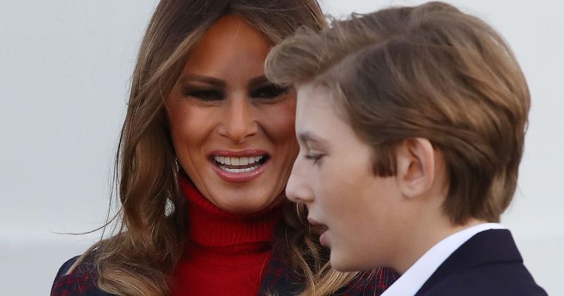 Melania Trump feiert den 15. Geburtstag von Sohn Barron mit schwarzen Luftballons.